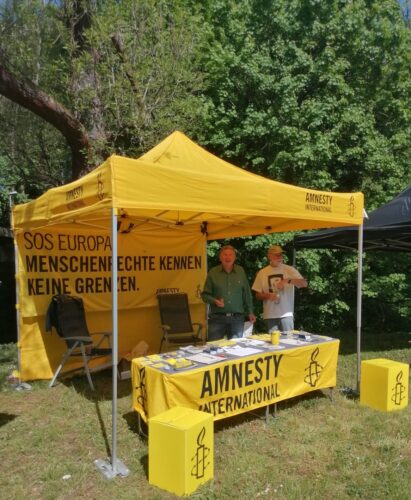 Amnesty-Stand am 1. Mai
